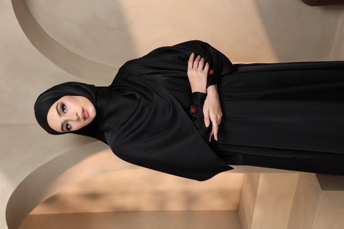 ANANDA SILKY ABAYA (BLACK)