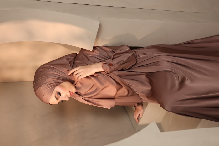 ANANDA SILKY ABAYA (NUDE)