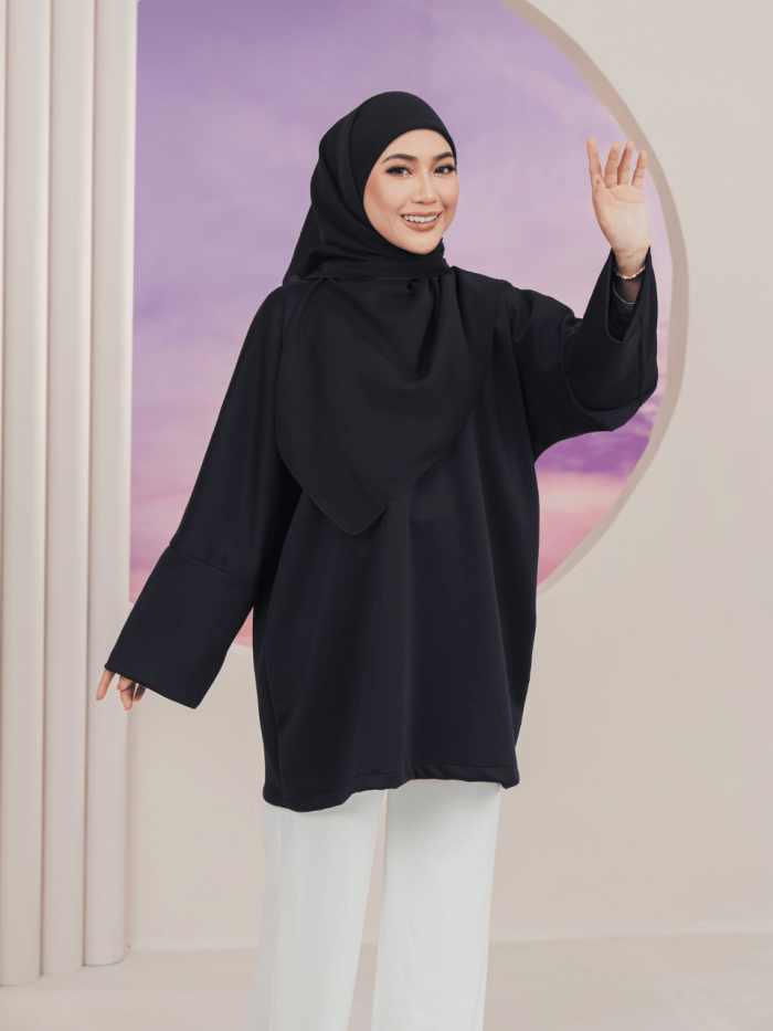 ELARA IRONLESS TUNIC - BLACK