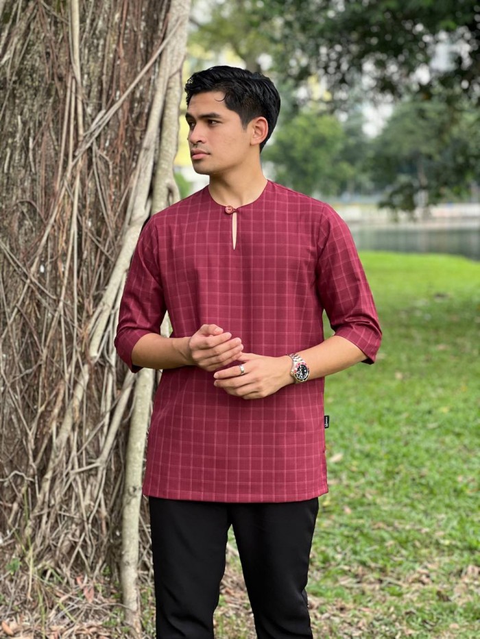 MALIK CHECKERED KURTA 2024 - MAROON