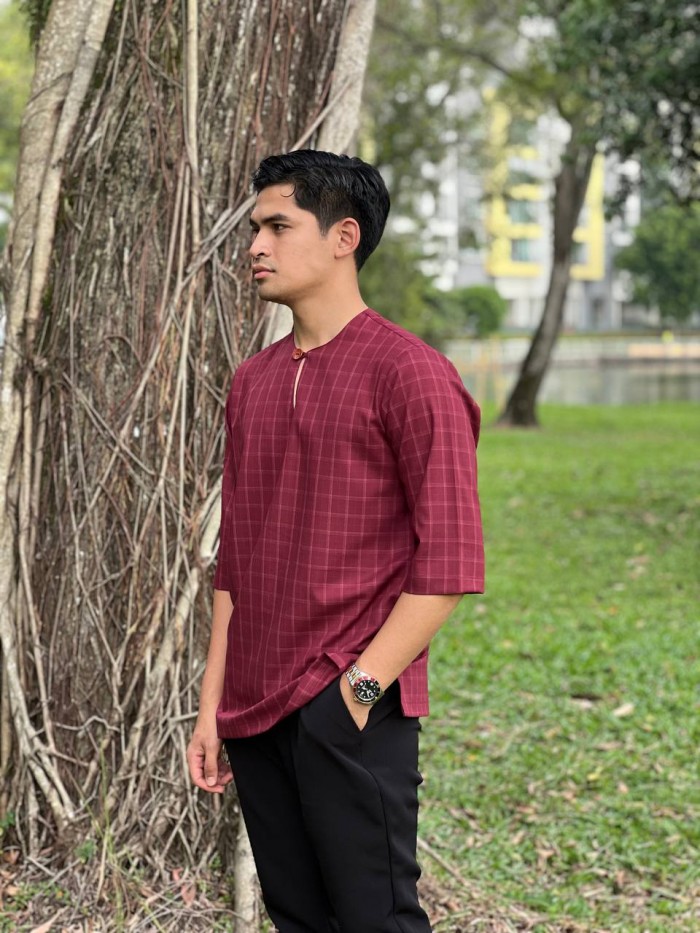 MALIK CHECKERED KURTA 2024 - MAROON