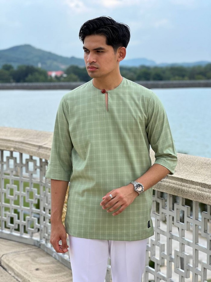 MALIK CHECKERED KURTA 2024 - SOFT GREEN